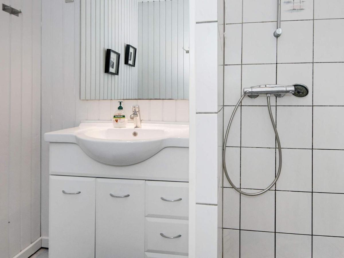 4 Person Holiday Home In R M Rømø Kirkeby Exterior foto